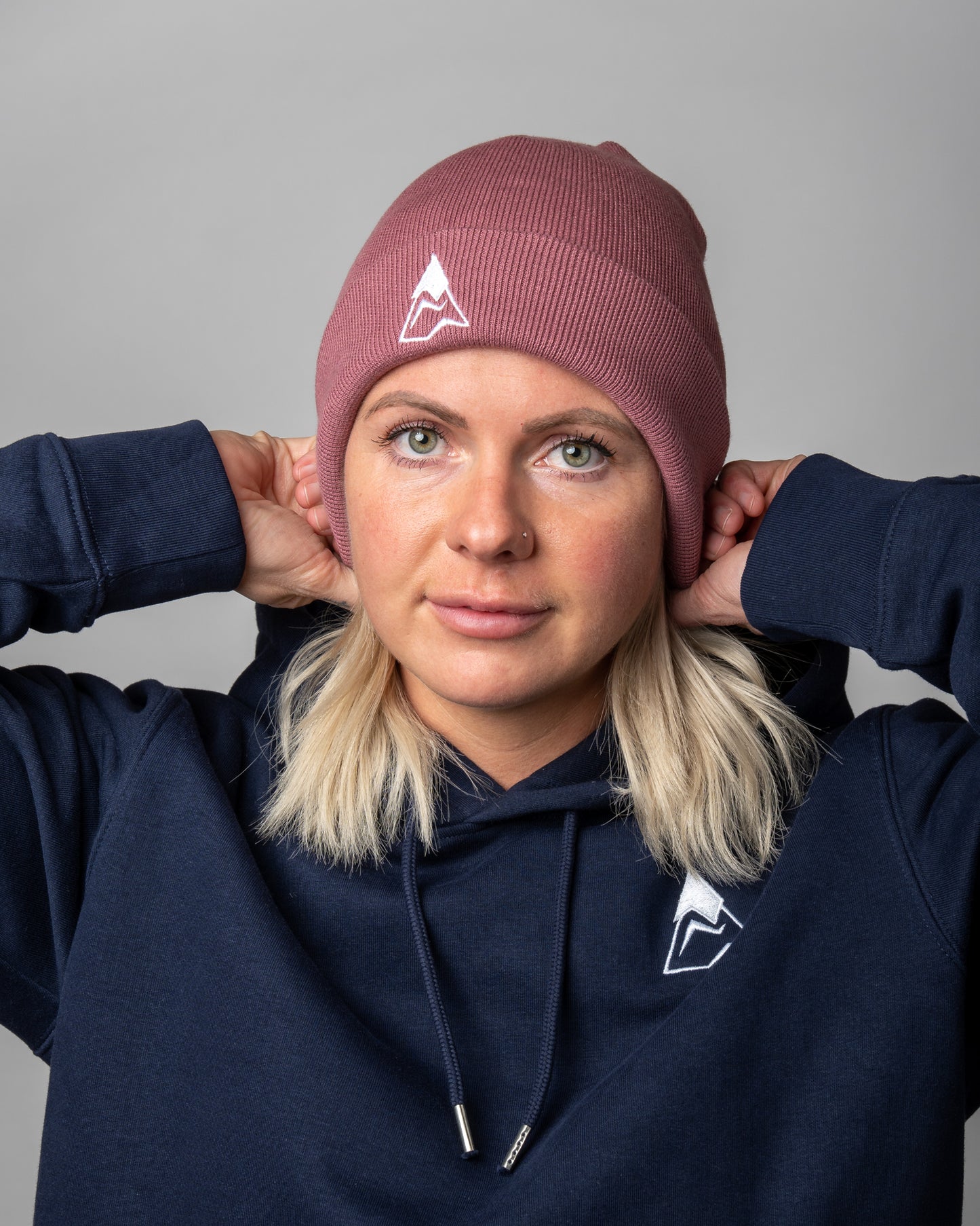 "AUTPEAK" RIB BEANIE