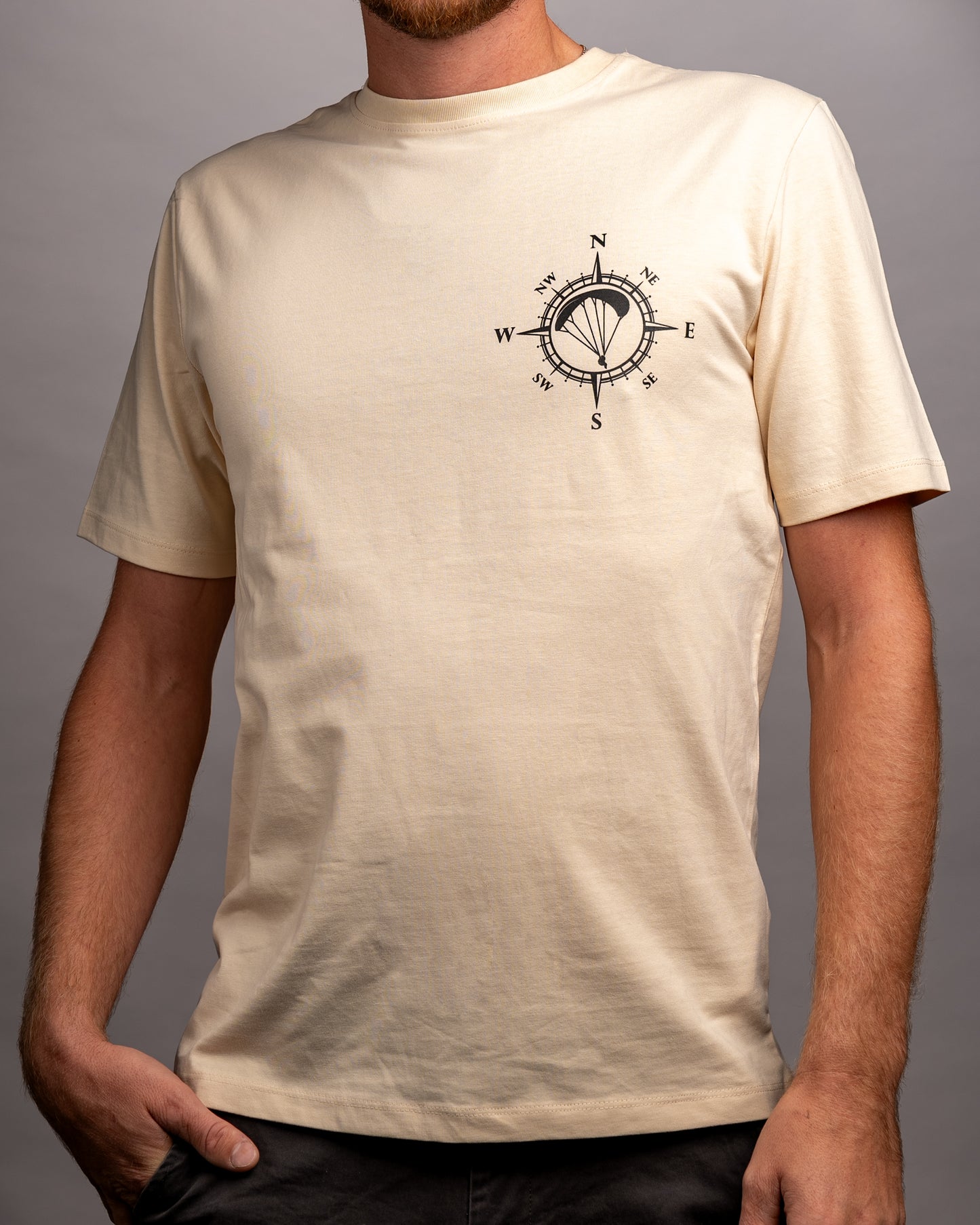 "WEST - EAST" ORGANIC T-SHIRT